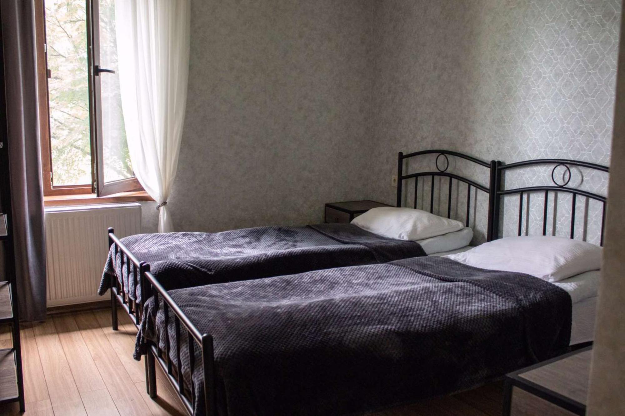 Hotel Garemta Kazbegi Esterno foto